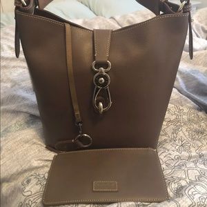 NWT dooney and Bourke Tuscana lily bag elephant